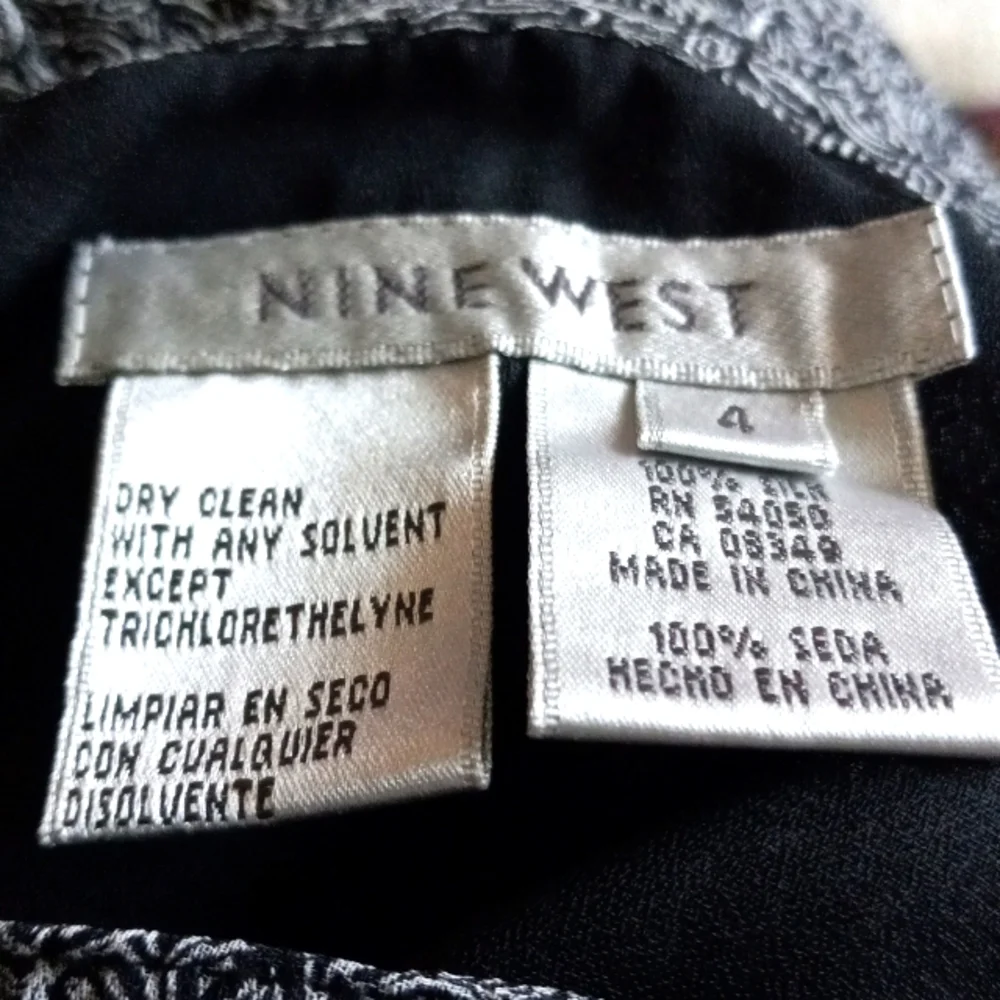 Nine West Sz 4 Retro Tiered  Skirt, lined